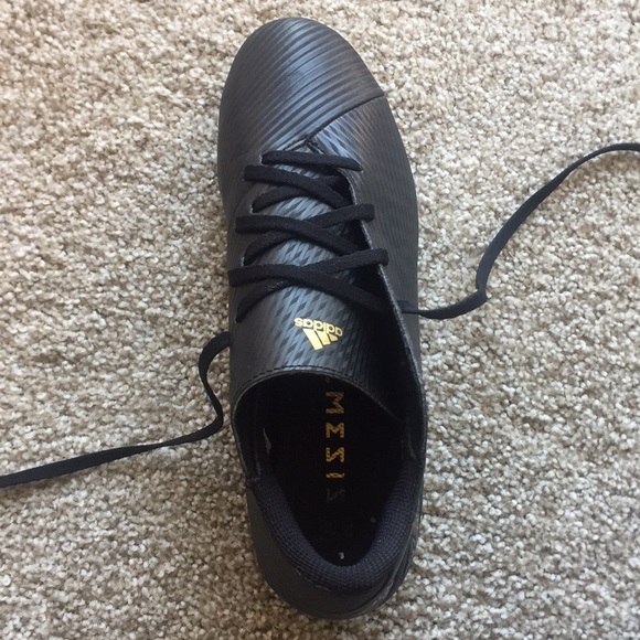 Adidas Nemeziz Soccer Cleats - Picture 6 of 8